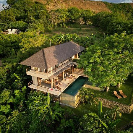 Villa Sorgas Kuta  Exterior photo